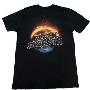 Men's Black Sabbath Black Graphic Tee